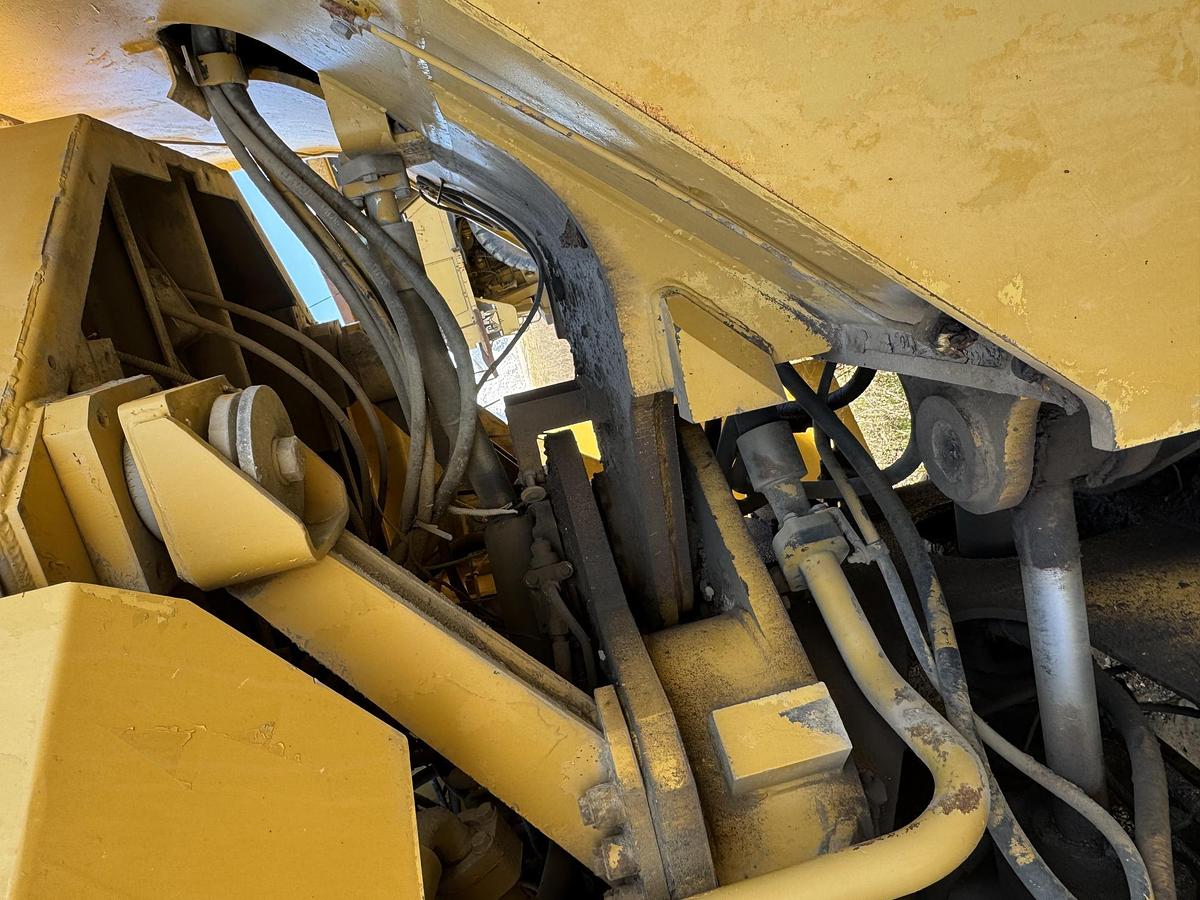 Used 1998 CATERPILLAR 988F II