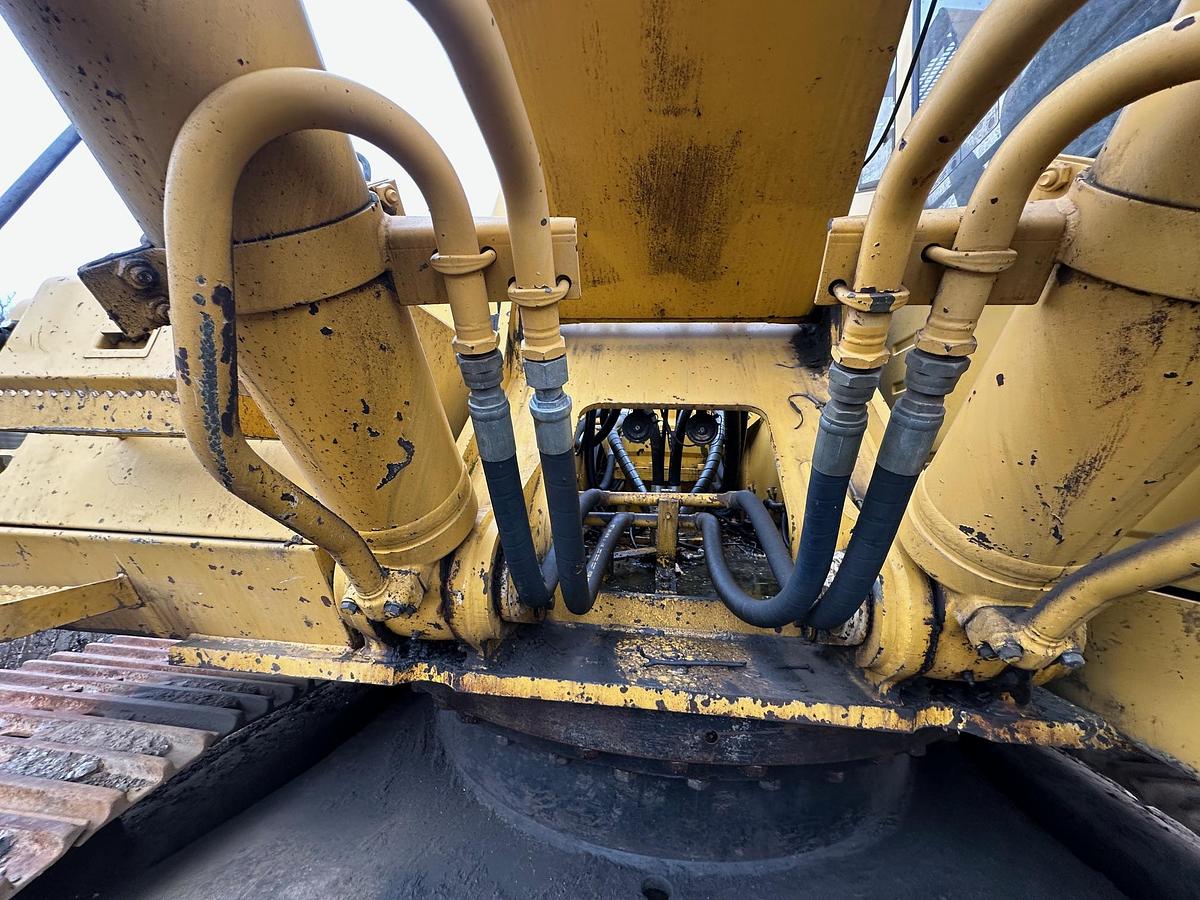 Used 2001 DEERE 330LC