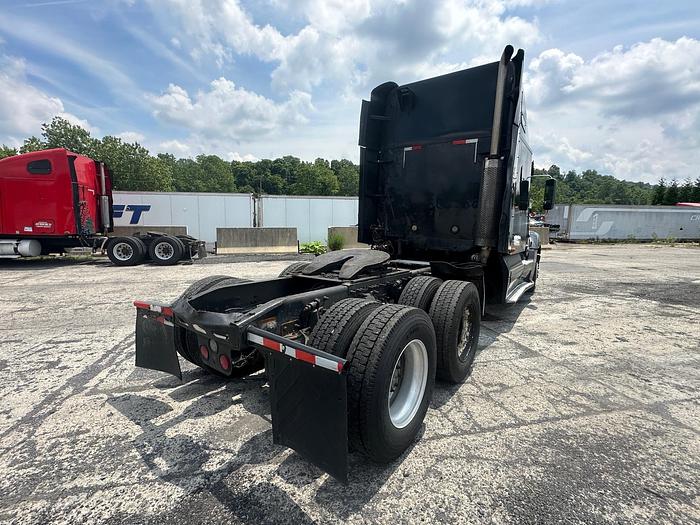 Used 2007 FREIGHTLINER Columbia