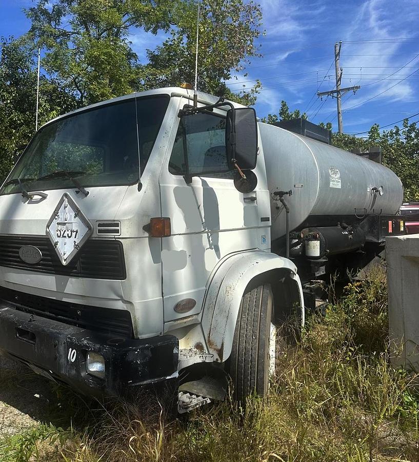 Used 1995 PETERBILT 200