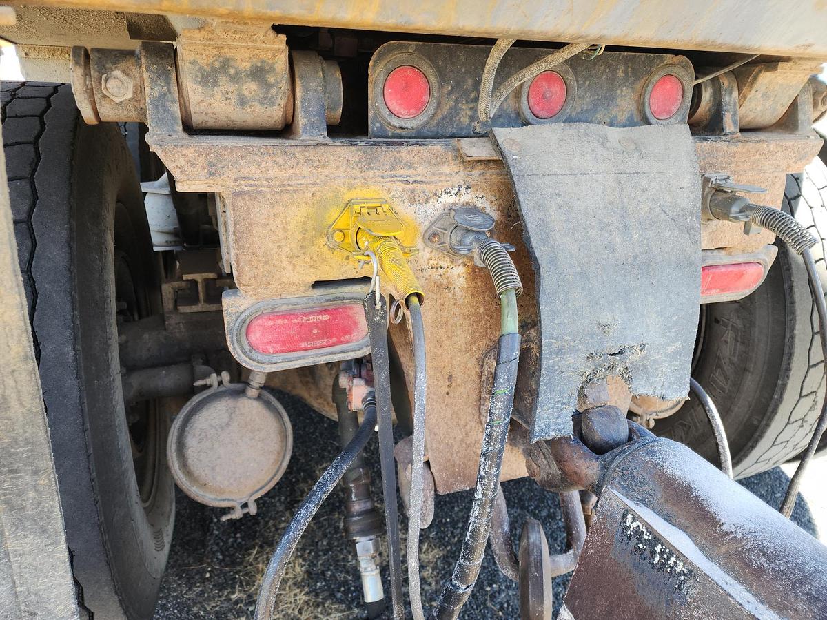 Used 1989 PETERBILT 377