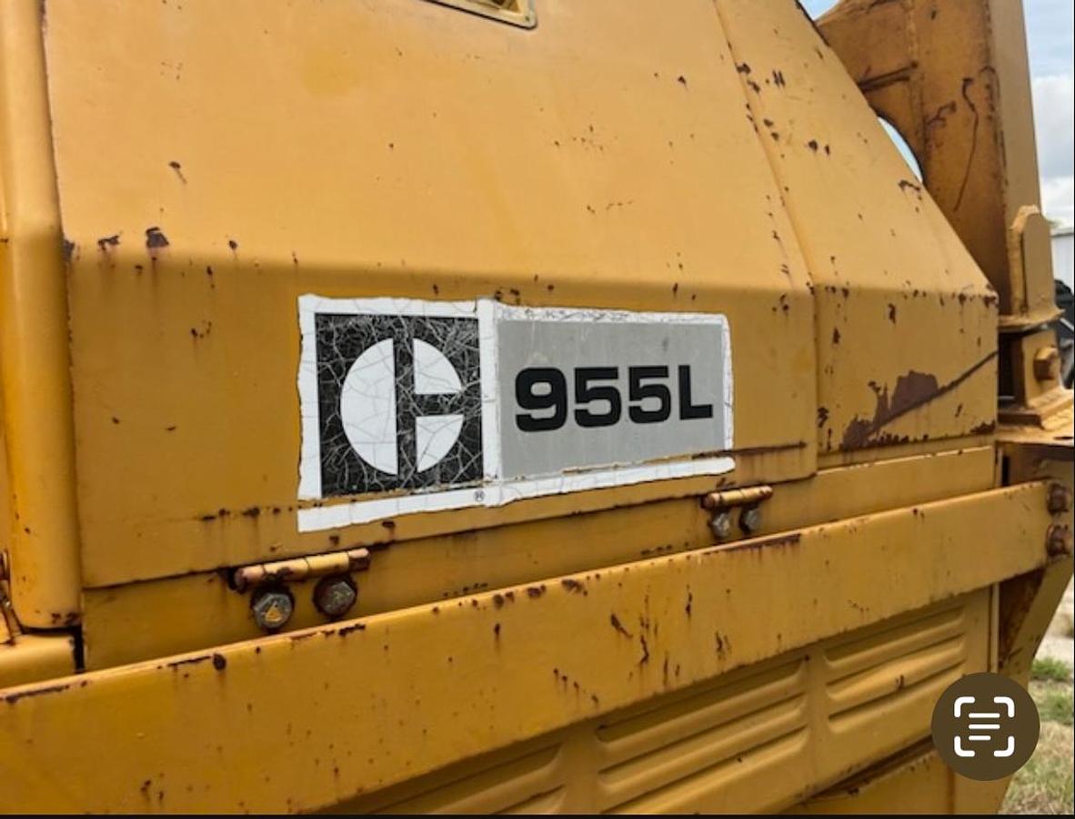 Used 1982 CATERPILLAR 955L