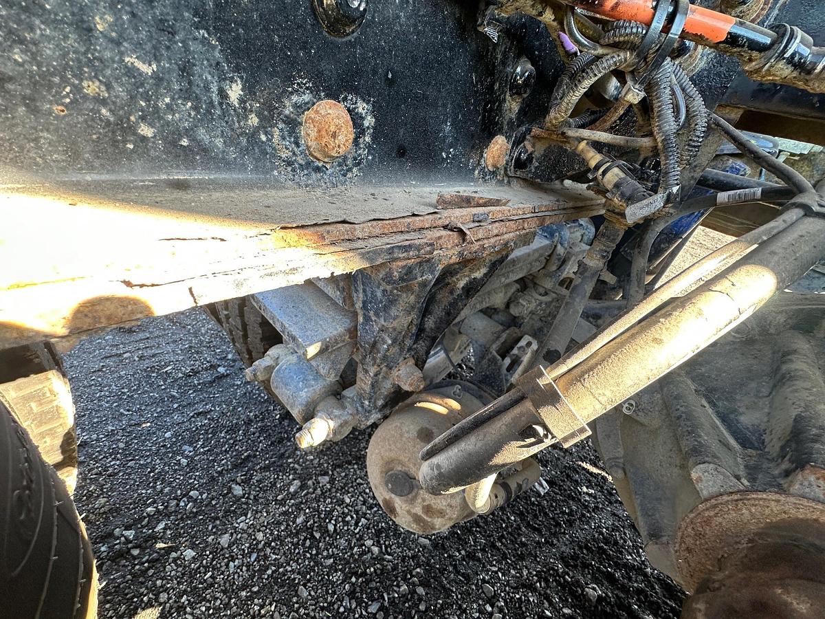 Used 2016 PETERBILT 365