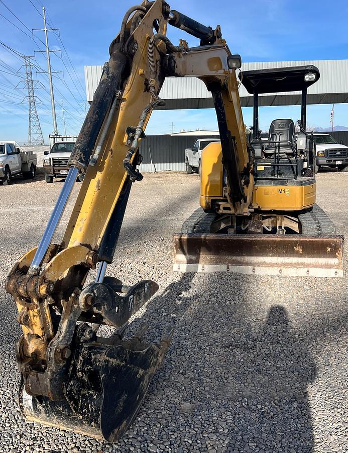 Used 2004 CATERPILLAR 305Cr