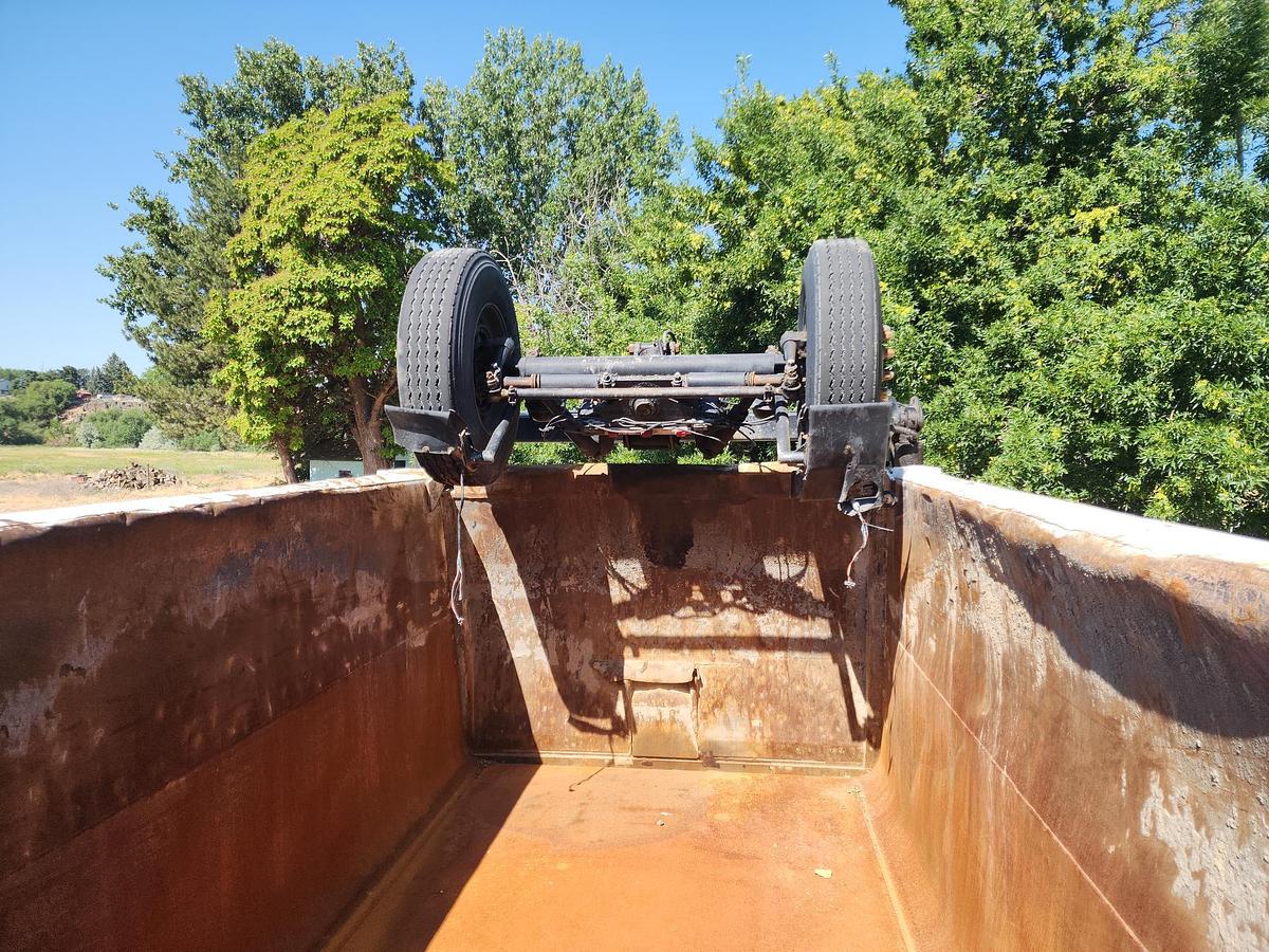 Used 2007 PETERBILT 379 Super Dump HD