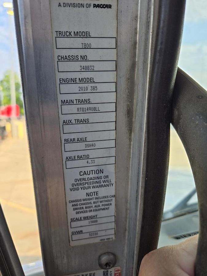 Used 2013 KENWORTH T800