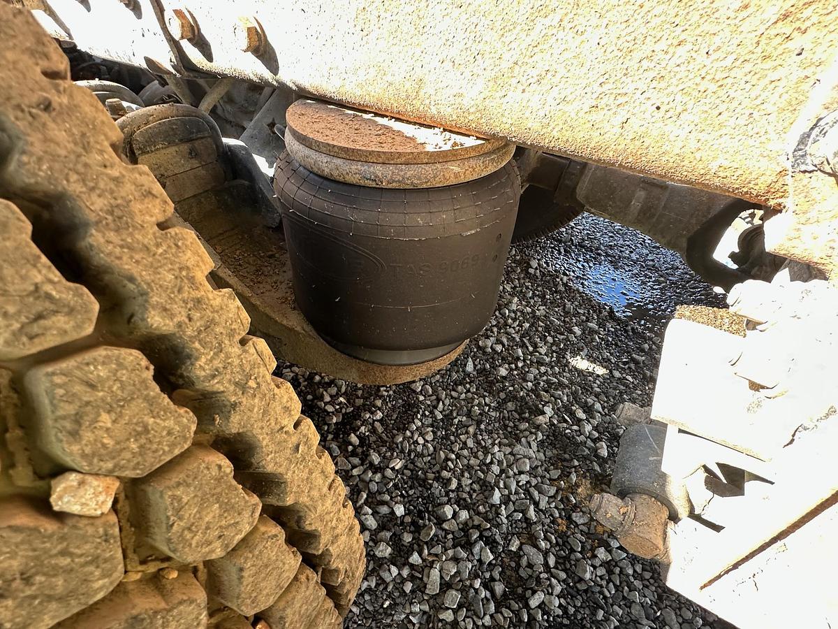 Used 2016 PETERBILT 365