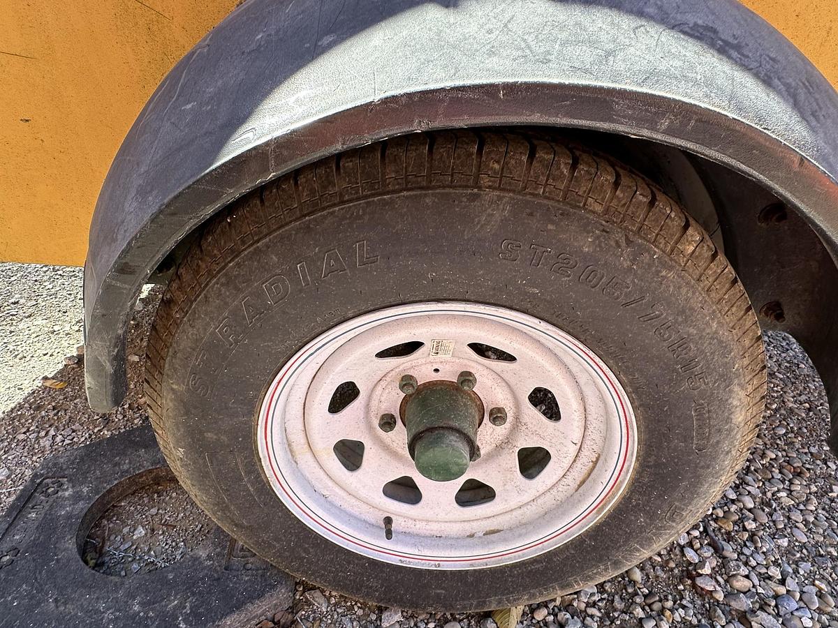 Used 1995 LEROI Q185JD-E