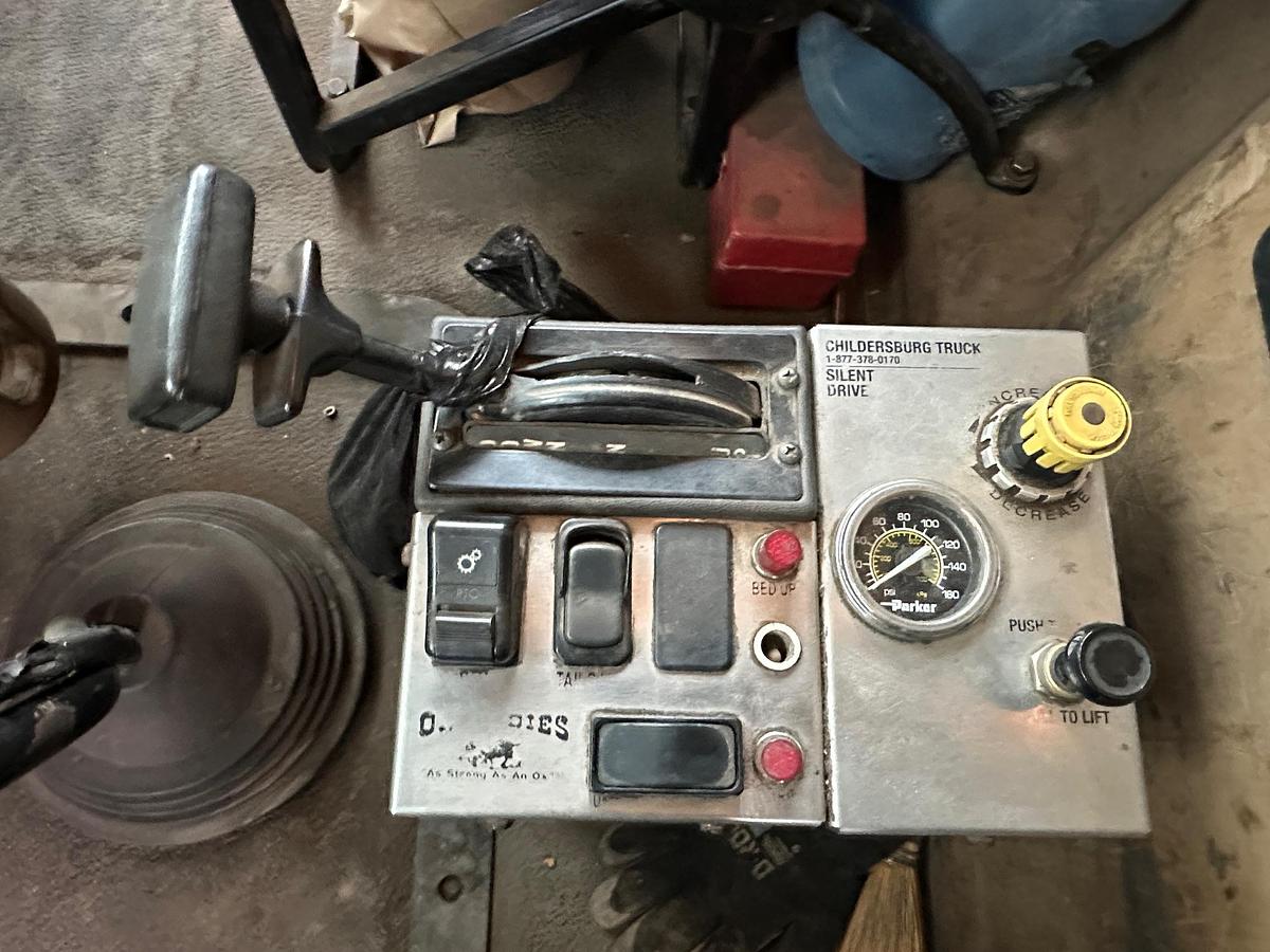 Used 2007 MACK CV713