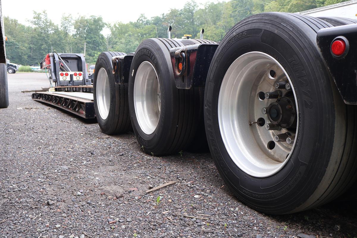 Used 2007 TALBERT T-(4) DW 55SA