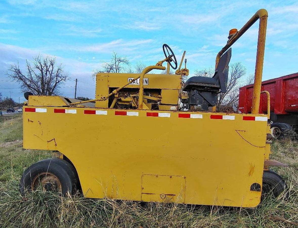Used 1966 GALION UB-220 9 Wheel Pneumatic Roller