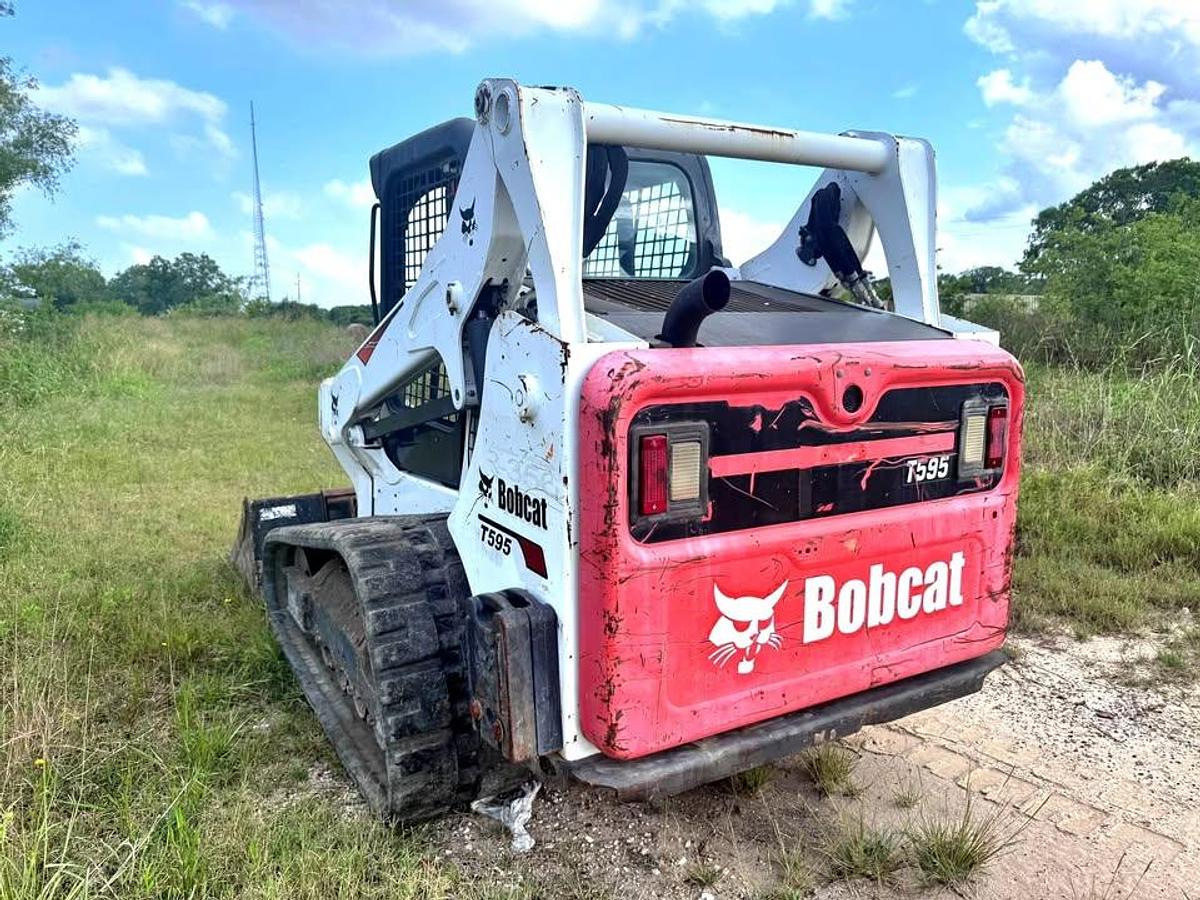 Used 2017 BOBCAT T595