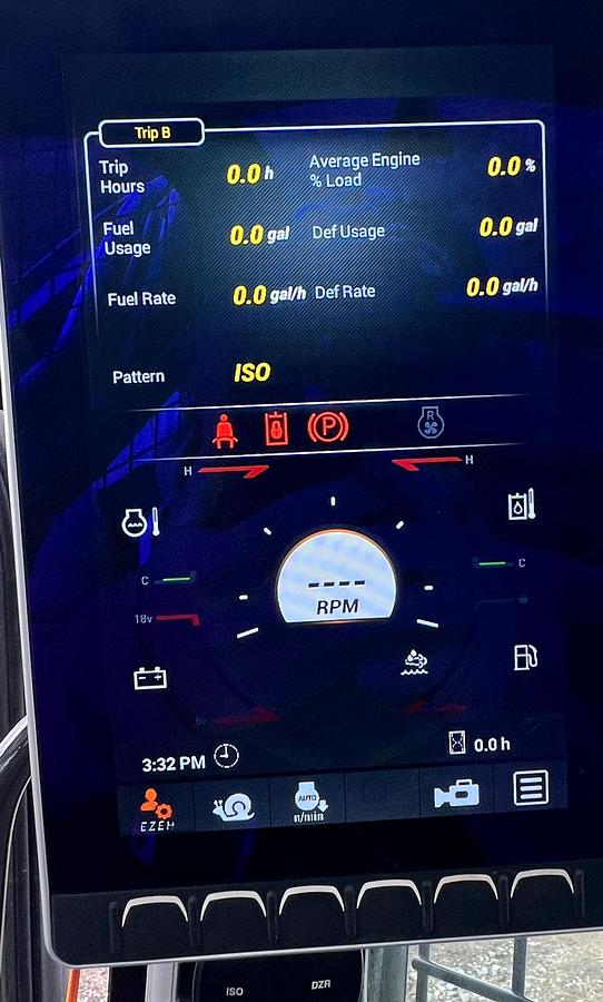 Used 2023 CASE dl550