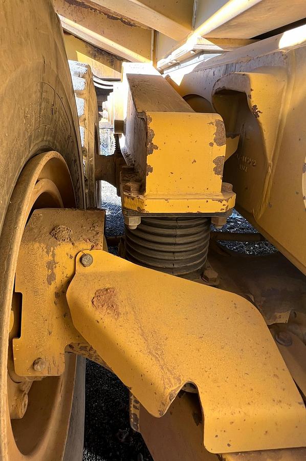 Used 2011 CATERPILLAR 740B Ej