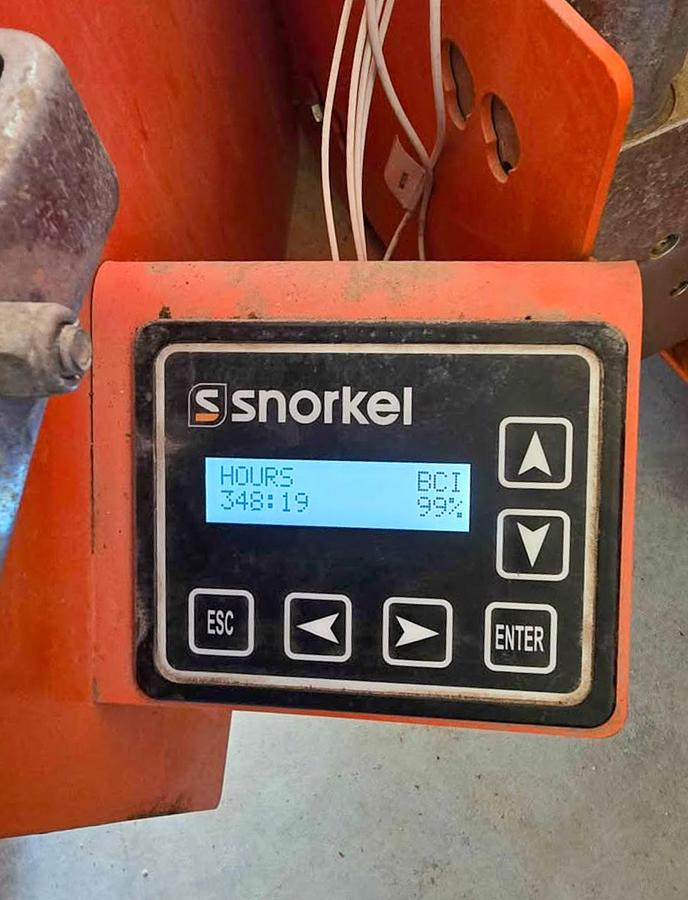 Used 2017 SNORKEL S4732E