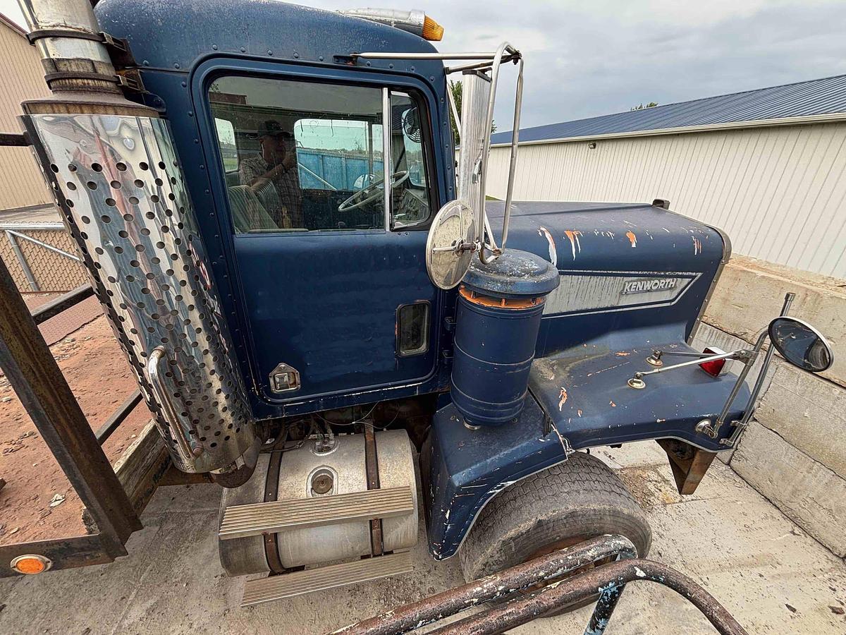 Used 1991 KENWORTH Flatbed