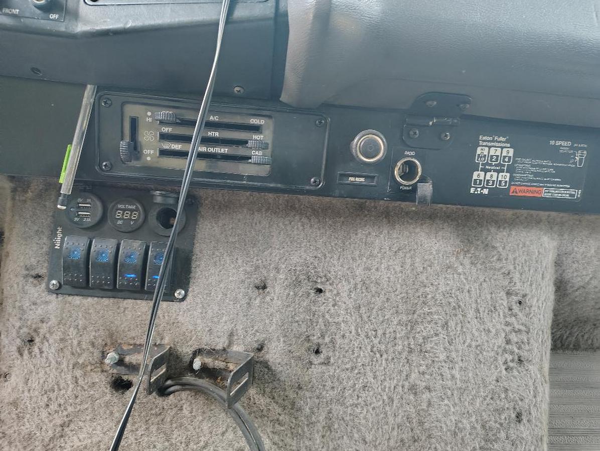 Used 1994 INTERNATIONAL 9200 6x4