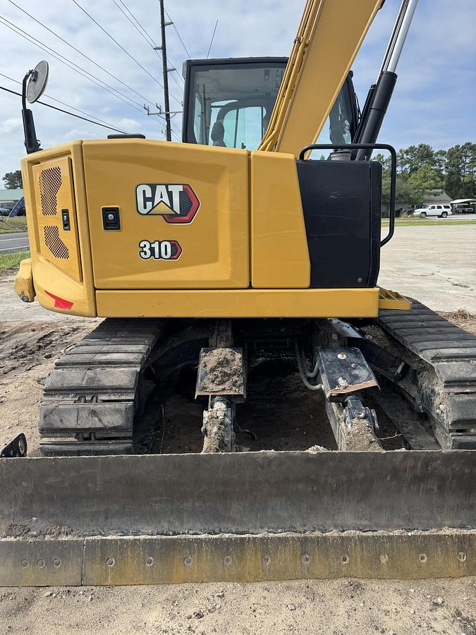 Used 2022 CATERPILLAR 310