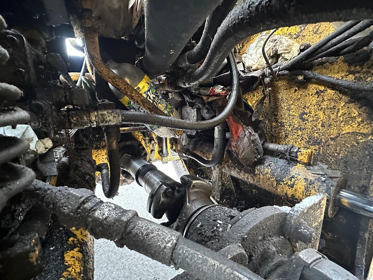 Used 2004 KOMATSU WA500-3