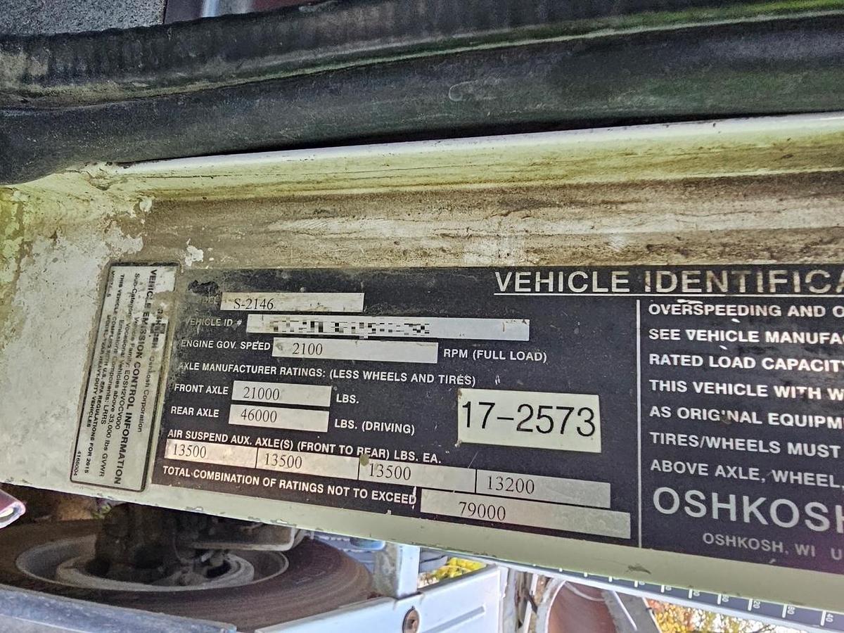 Used 2015 OSHKOSH S2146
