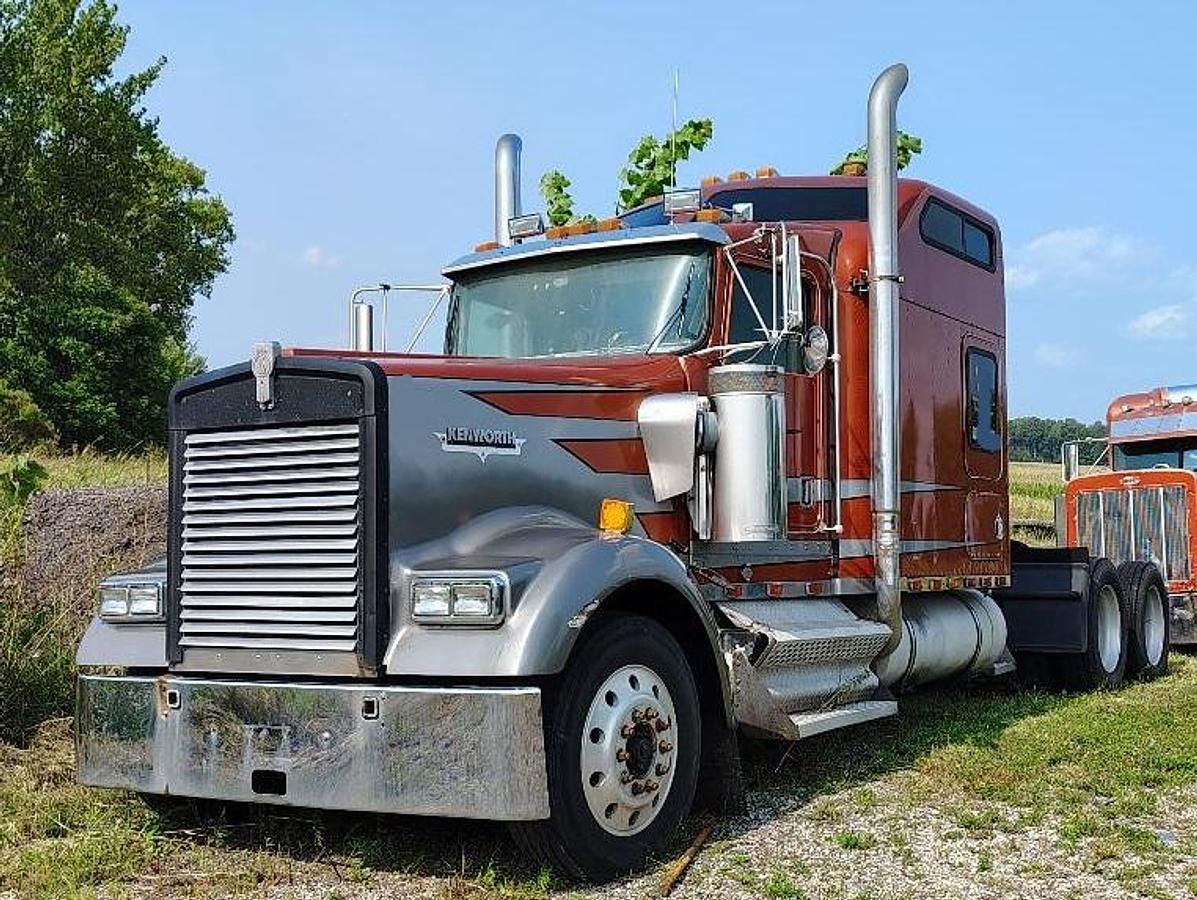Used 2000 KENWORTH W900