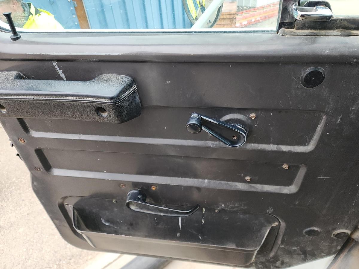 Used 1993 INTERNATIONAL 4700  4x2