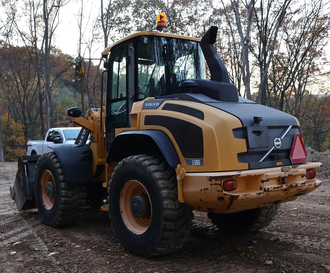 Used 2014 VOLVO L50G