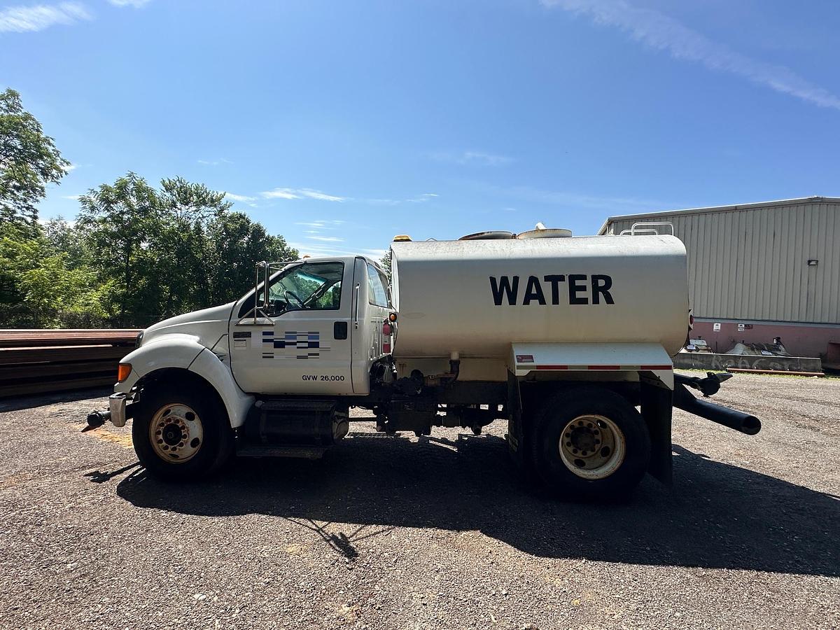 Used 2008 FORD F750