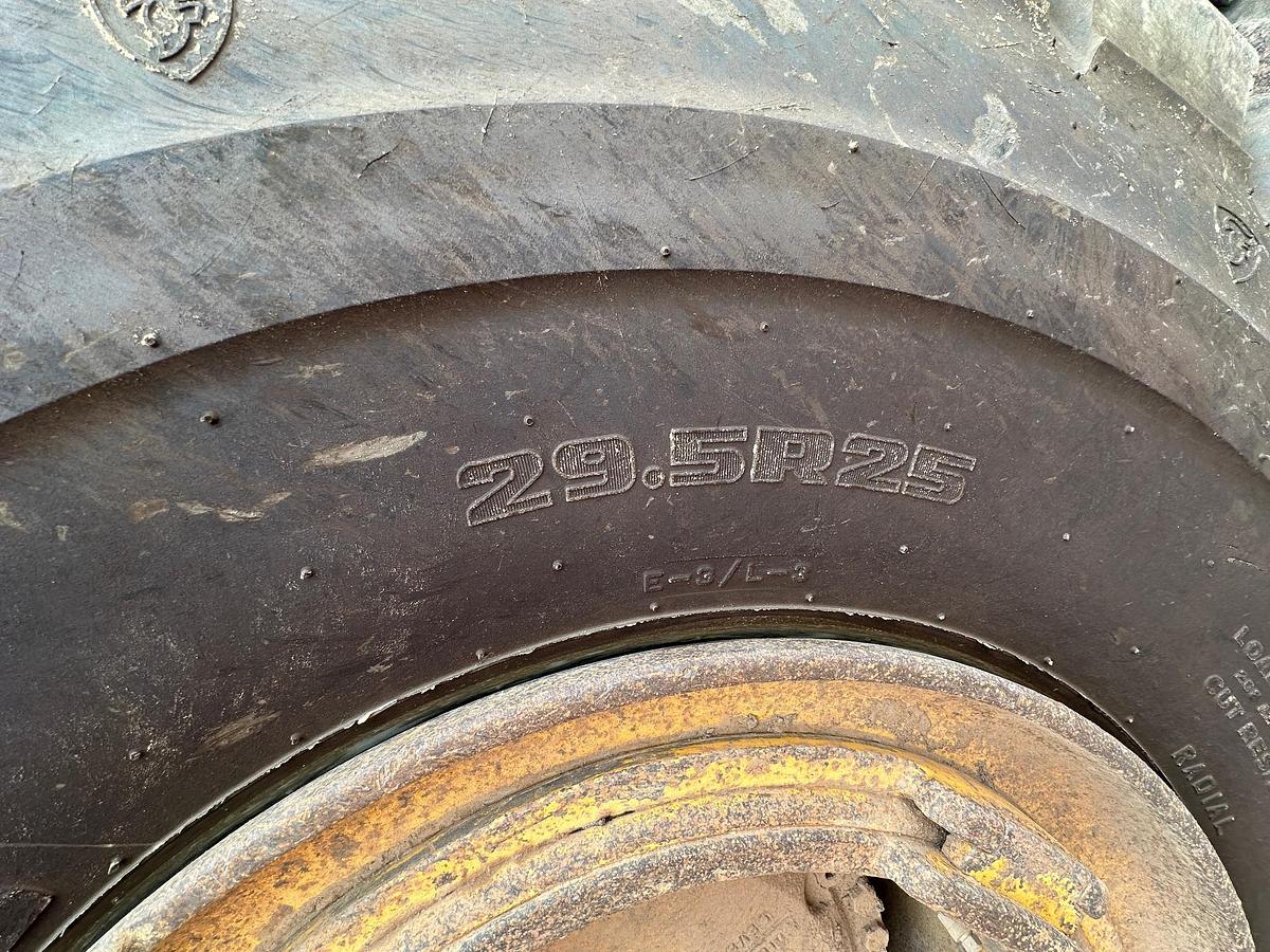 Used 2003 DEERE 400D