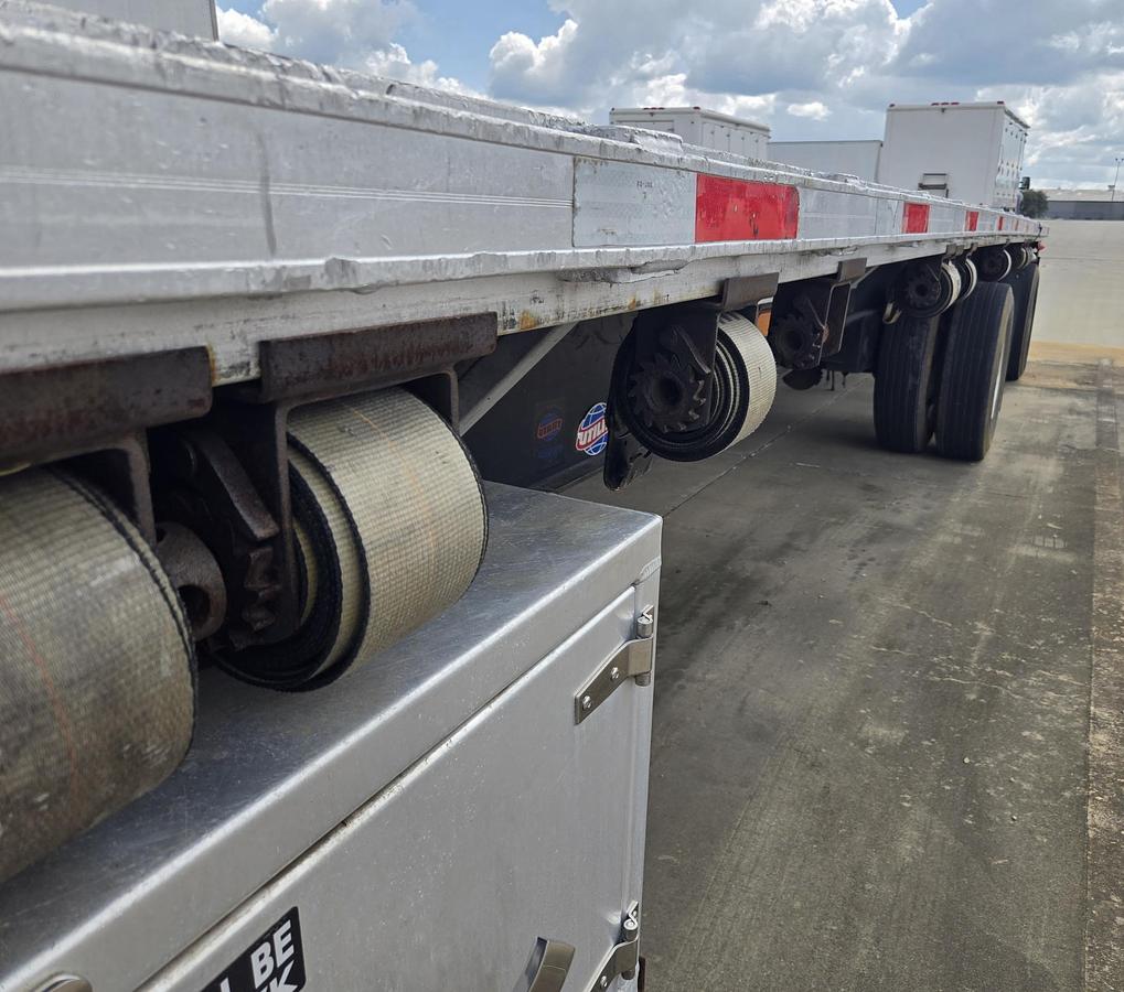 Used 1999 UTILITY 48 x 102