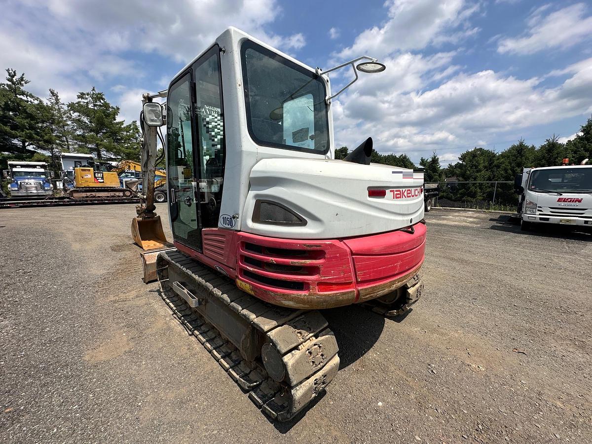 Used 2013 TAKEUCHI TB285