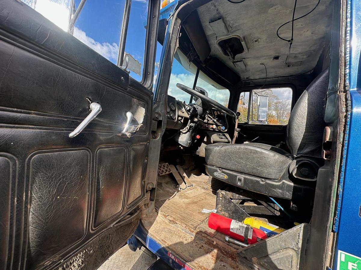 Used 1989 MACK RD600K