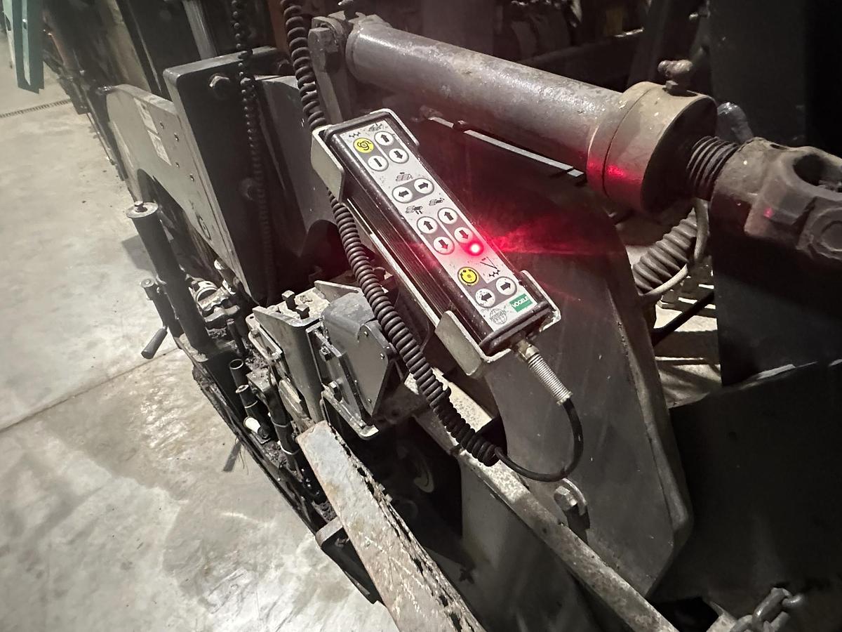 Used 2012 VOGELE Vision 5100-2