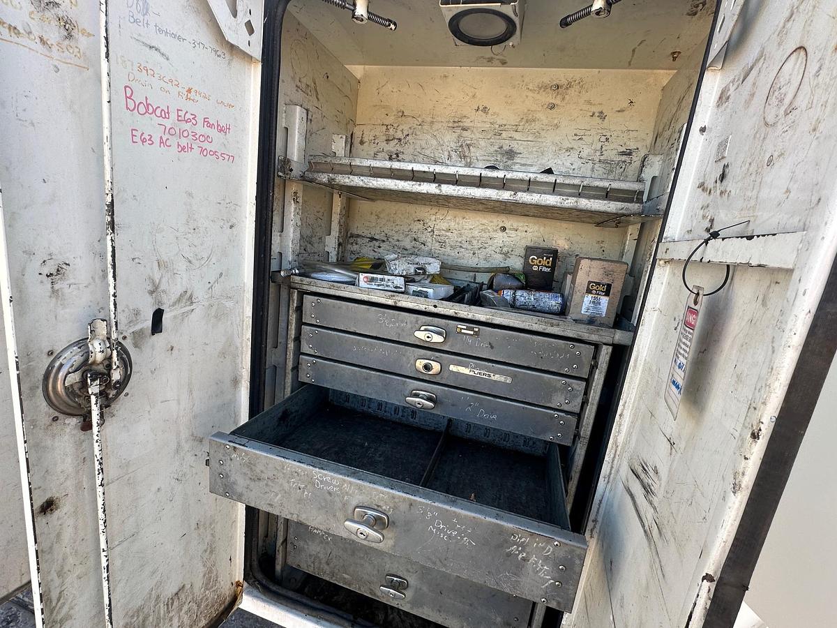 Used 2010 INTERNATIONAL 4300 Service Truck