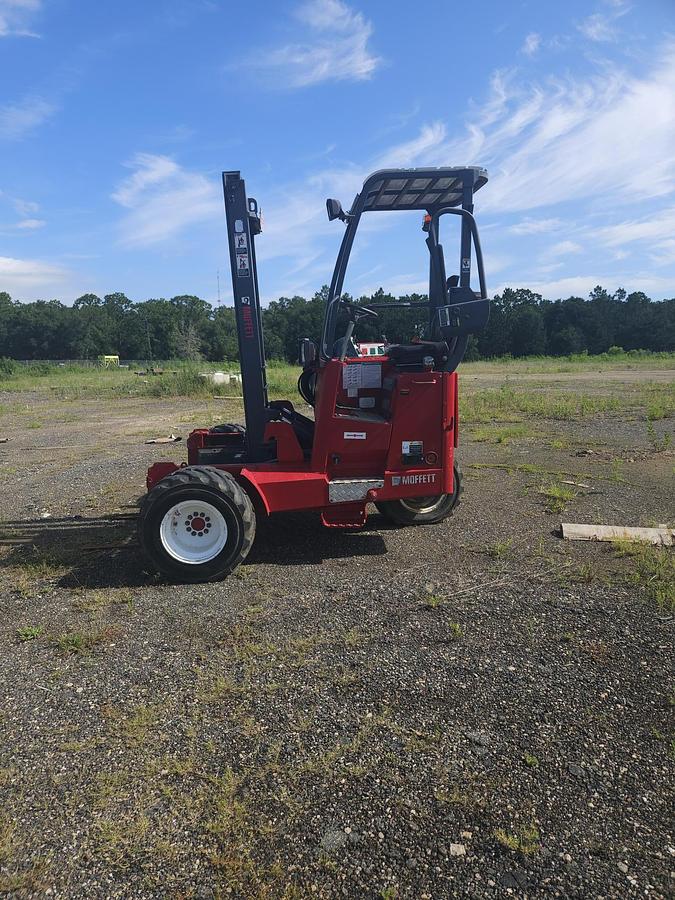 Used 2011 MOFFETT M55