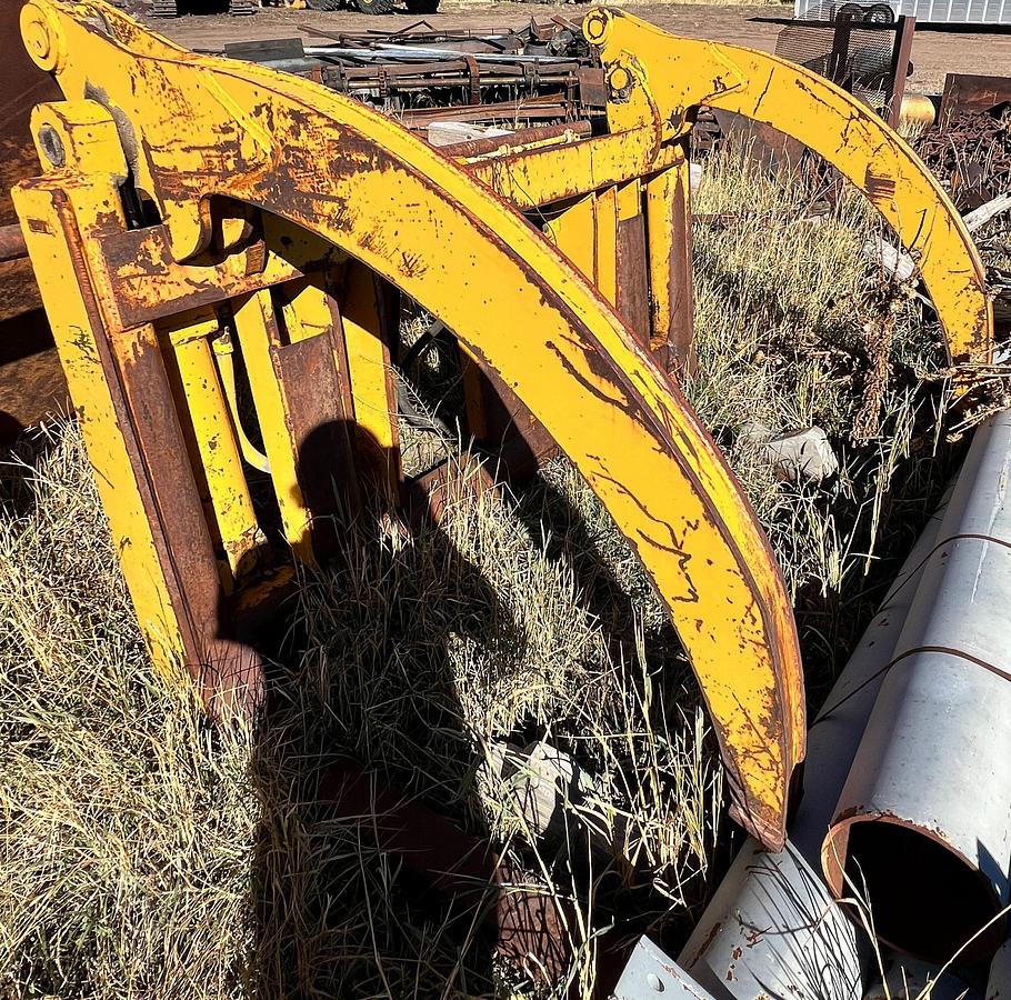 Used 1984 CATERPILLAR D4E