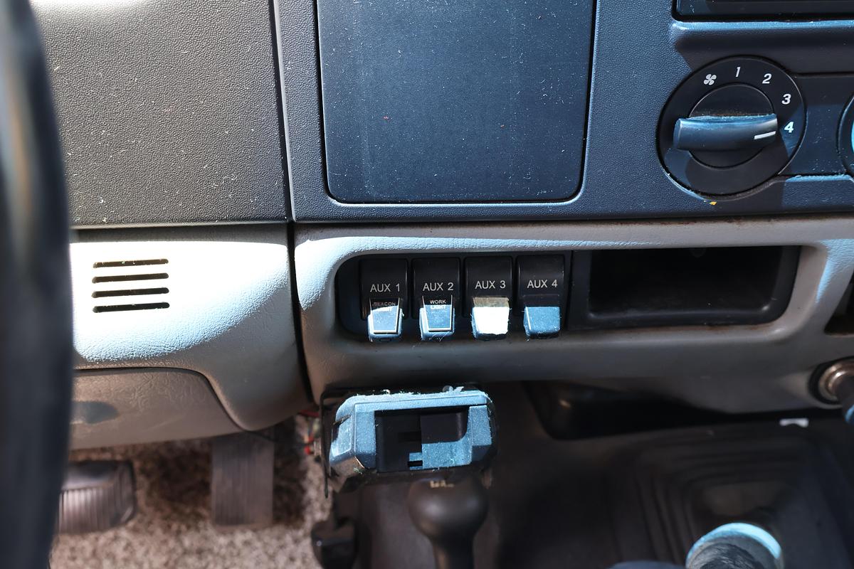 Used 2005 FORD F-350