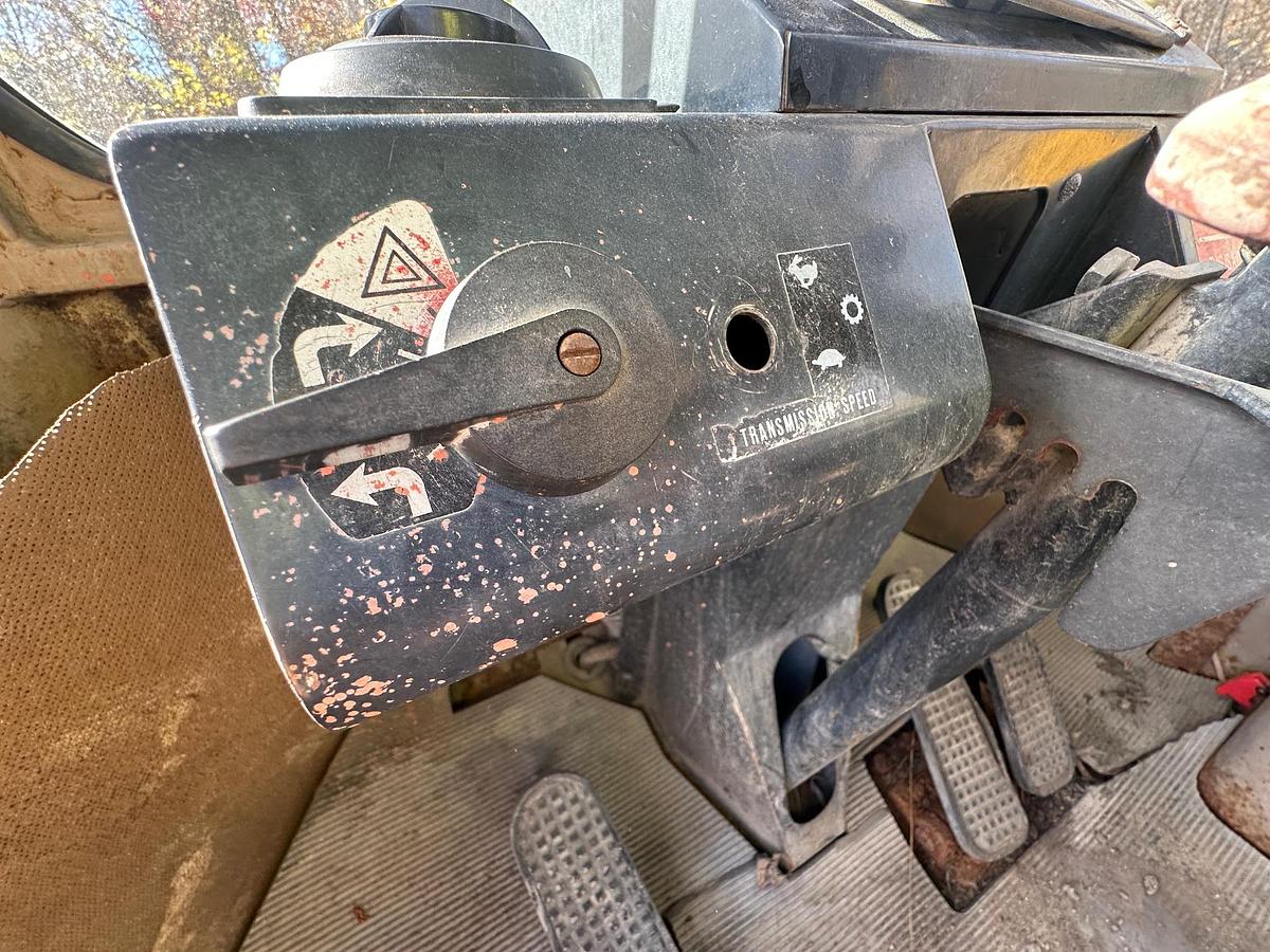 Used 1992 DEERE 444E