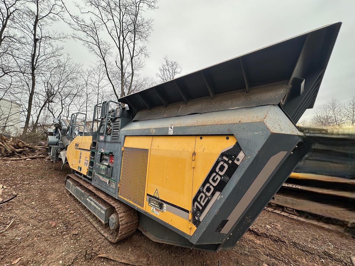 Used 2019 RUBBLE MASTER 120GO!