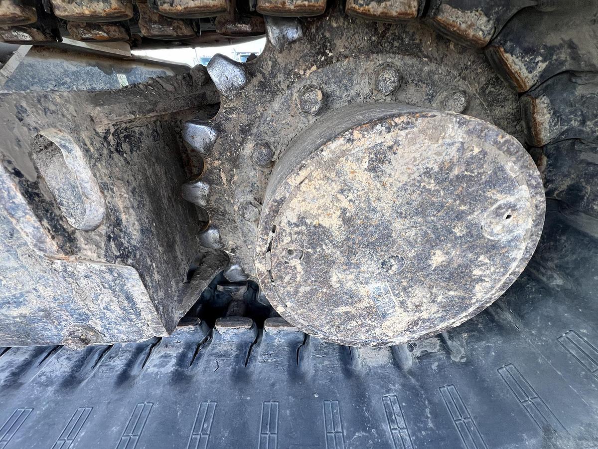 Used 2004 CATERPILLAR 305Cr