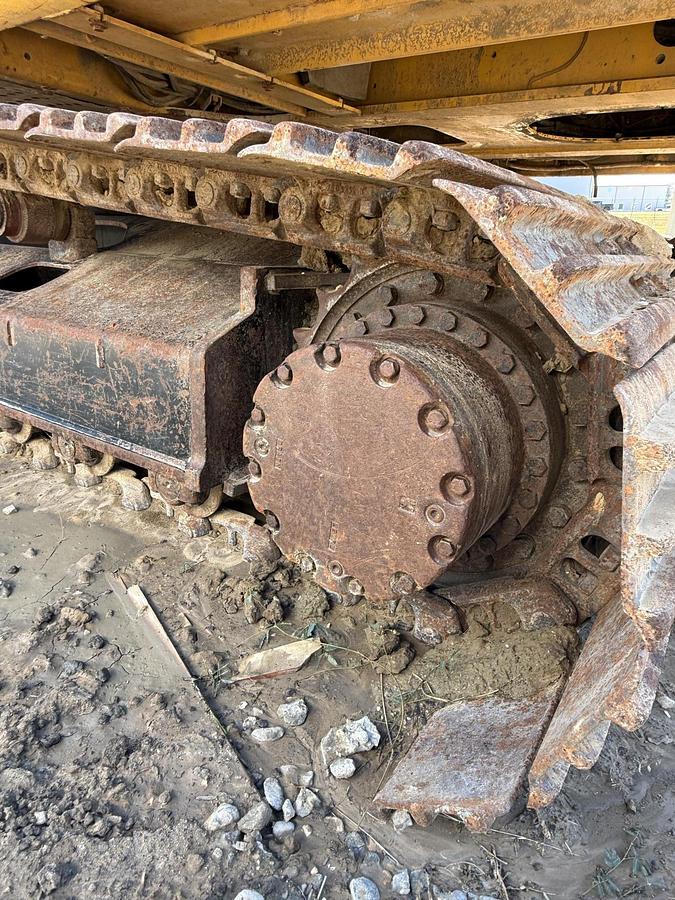 Used 2017 DEERE 210G LC