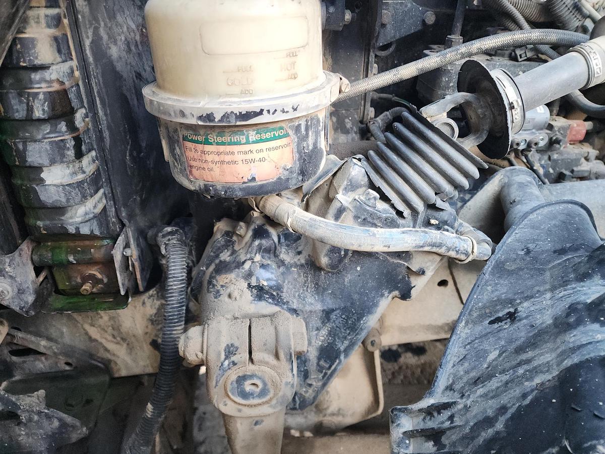 Used 1999 FREIGHTLINER FL110