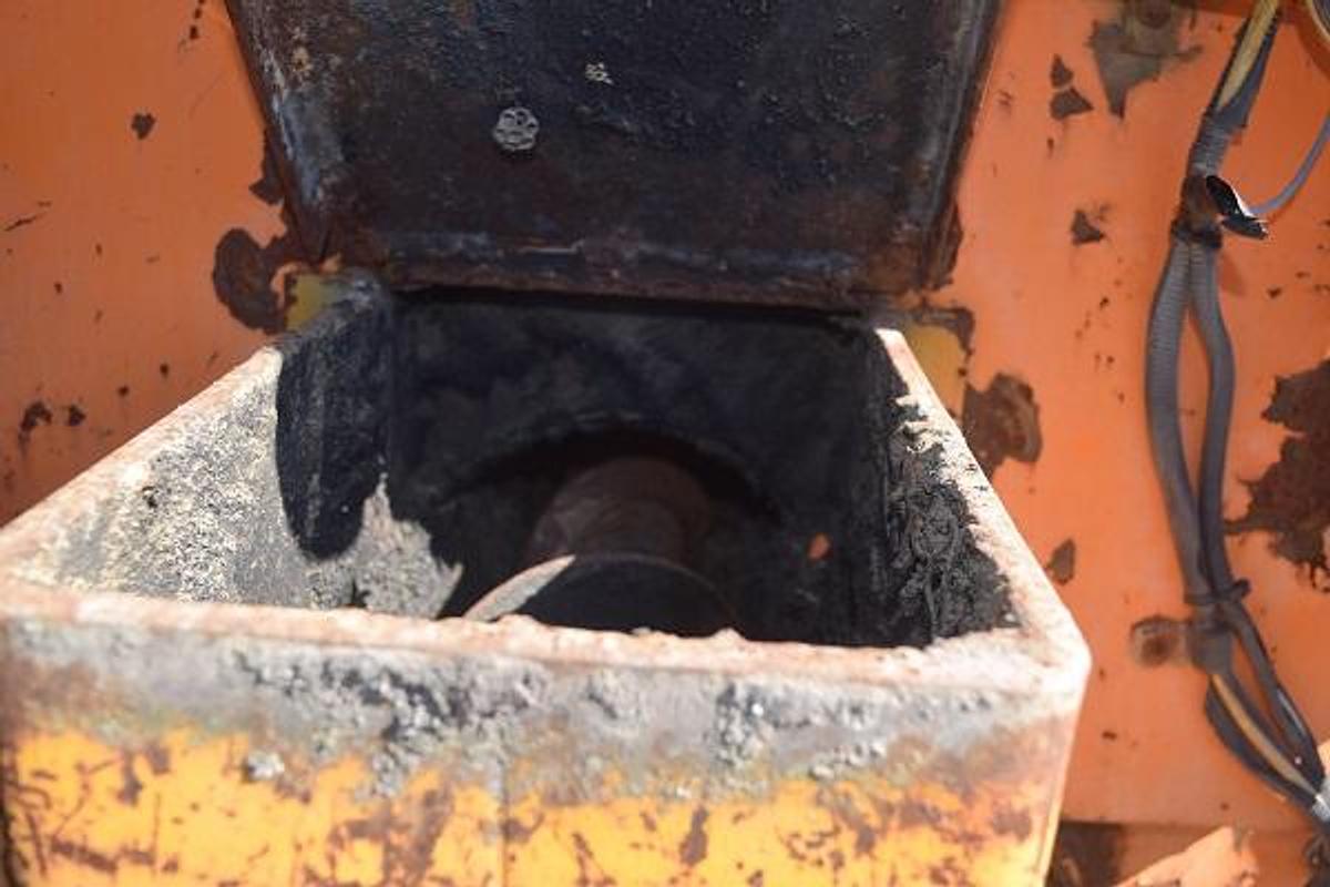 Used 1998 FORD L7000