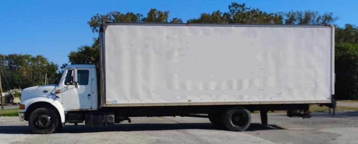 Used 1999 INTERNATIONAL 4700 Low Profile T444E