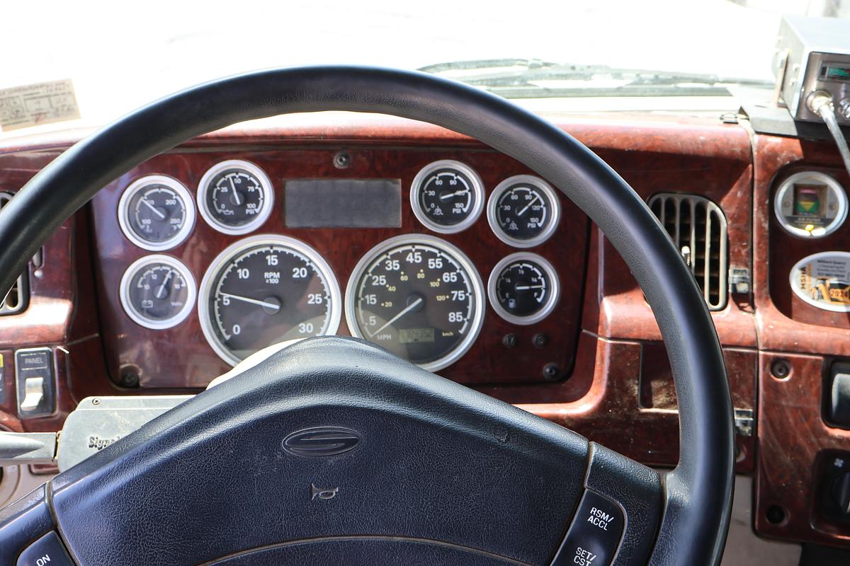 Used 2008 STERLING L9500