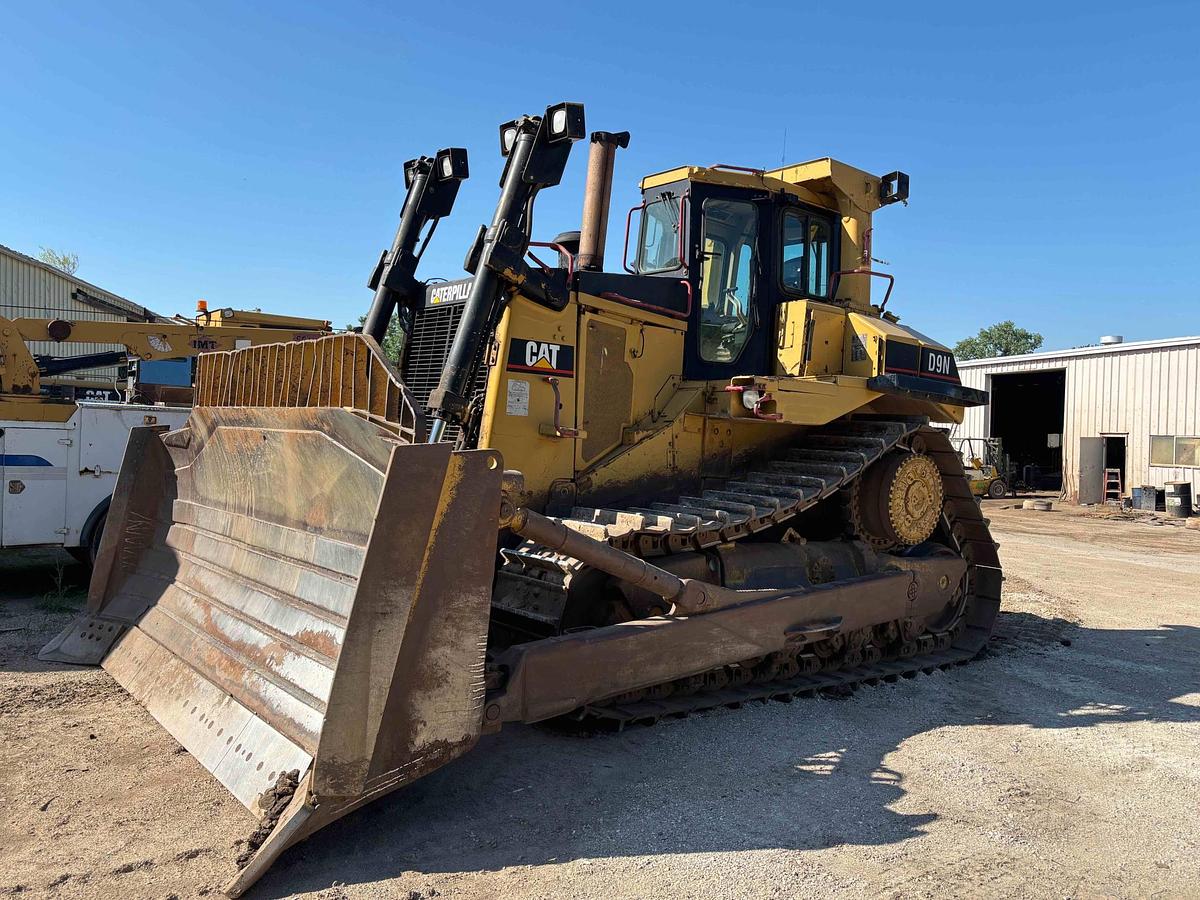 Used 1994 CATERPILLAR D9N