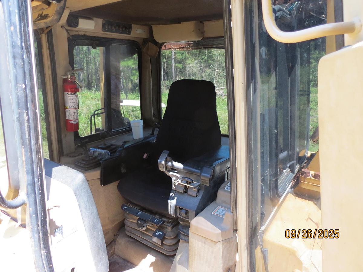 Used 1998 CATERPILLAR  D6M LGP