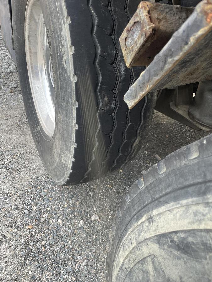 Used 2001 MACK RD688s Roll Off