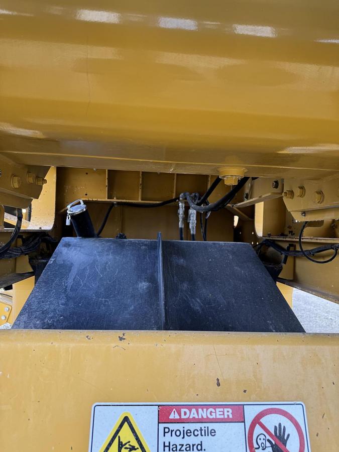 Used 2023 SCREEN MACHINE 4043 TR