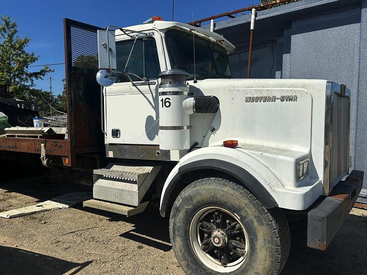 Used 1993 WESTERN STAR 4800